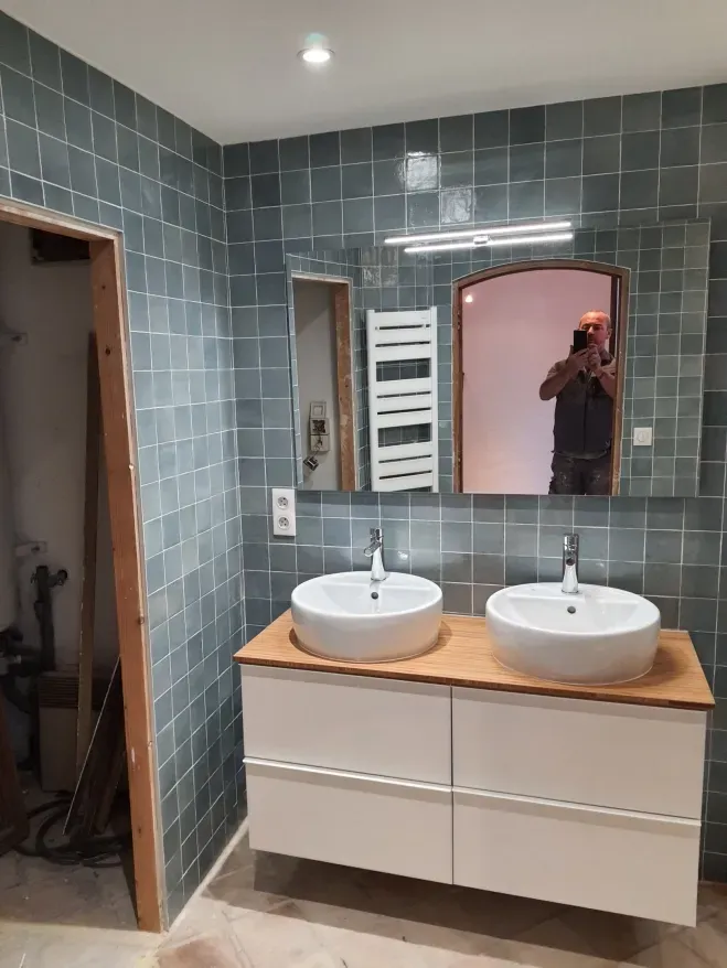Entreprise de plomberie carrelage à La Roche-Vineuse